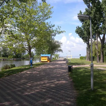 In Balatonmariafürdo 37749 Balatonmáriafürdő